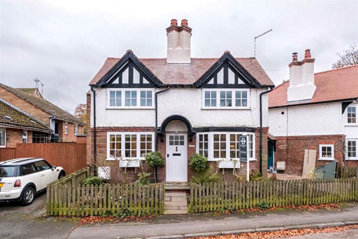 2 Bedroom Detached House For Sale In Main Street, Great Barrow, CH3