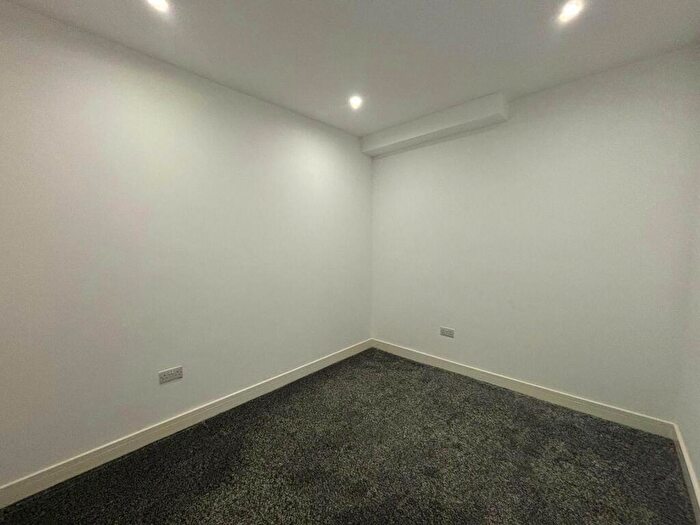 2 Bedroom Apartment To Rent In Bridge Street West, Newtown, Birmingham, B19