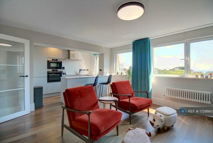 2 Bedroom Flat To Rent In Cromwell Road, Hove, BN3