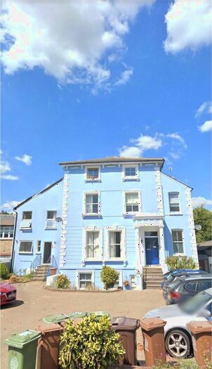 2 Bedroom Flat To Rent In Flat Croydon Road, Wallington, Surrey, SM6