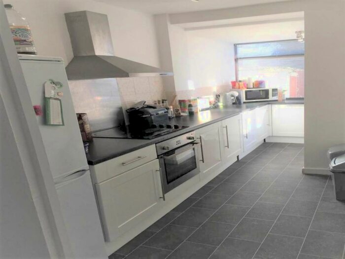 4 Bedroom Terraced House To Rent In Third Avenue, Northville, Bristol, BS7