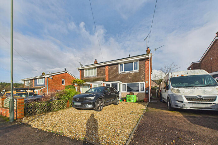 3 Bedroom Semi Detached House For Sale In Windsor Drive, Lydney, Gloucestershire, GL15