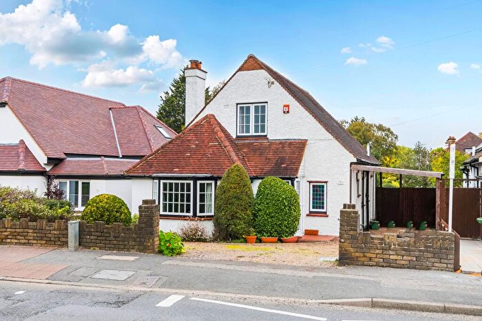 2 Bedroom Detached House For Sale In Christ Church Road, Epsom, KT19