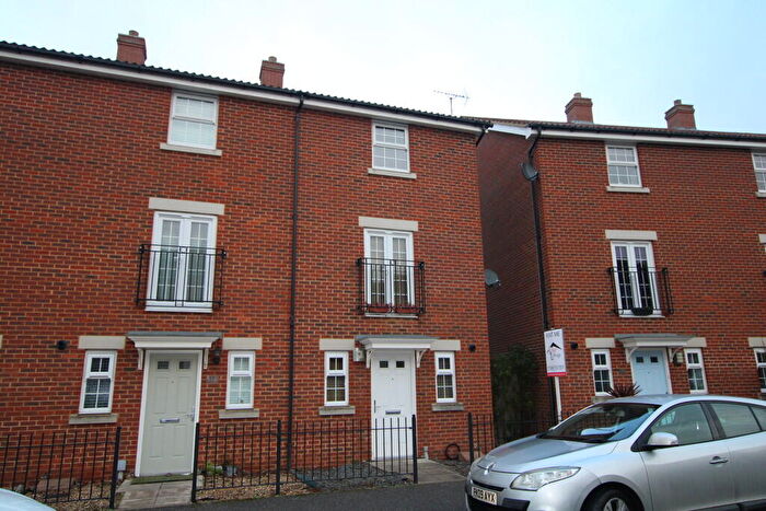 3 Bedroom End Of Terrace House To Rent In Russet Drive, Red Lodge, IP28
