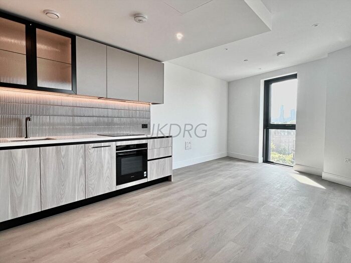 1 Bedroom Flat To Rent In Marian Place, London, E2
