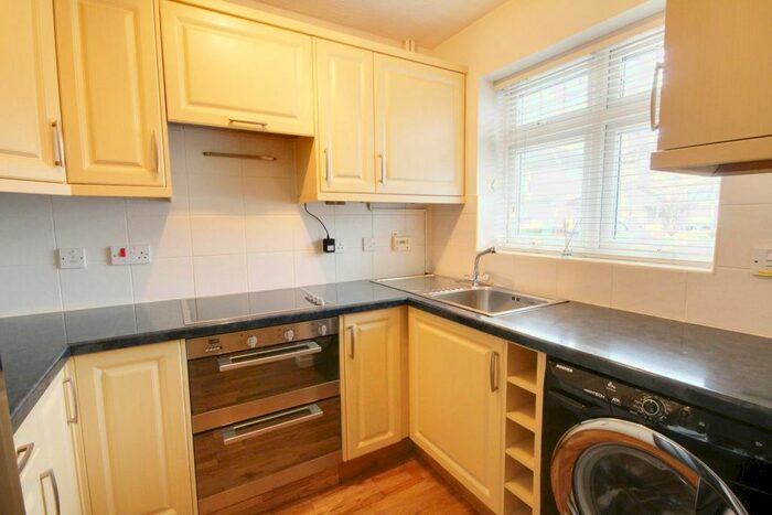 2 Bedroom Terraced House To Rent In Norwood Road, Cheshunt, Waltham Cross, EN8