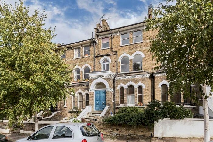 2 Bedroom Flat To Rent In Huddleston Road, London, N7
