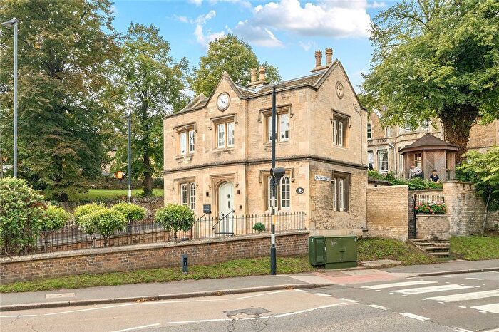 2 Bedroom Detached House For Sale In Casterton Road, Stamford, Lincolnshire, PE9