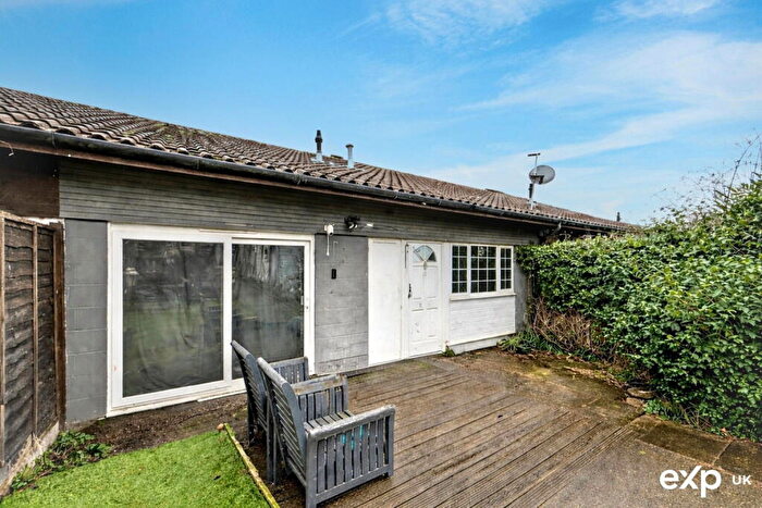 2 Bedroom Terraced Bungalow For Sale In St. Dunstans, Coffee Hall, Milton Keynes, MK6