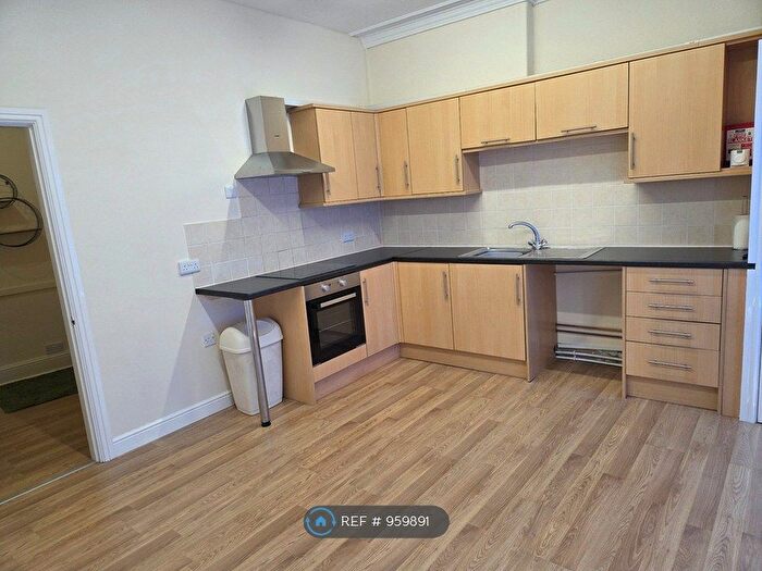 2 Bedroom Maisonette To Rent In Pen Y Bryn, Wrexham, LL13