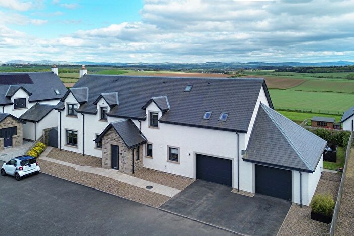 4 Bedroom Detached House For Sale In Bankfoot, Perth, PH1