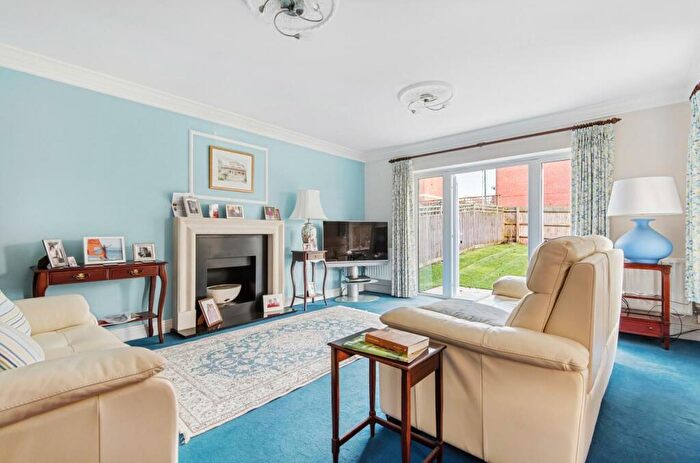4 Bedroom Detached House For Sale In Thame, Oxfordshire, OX9