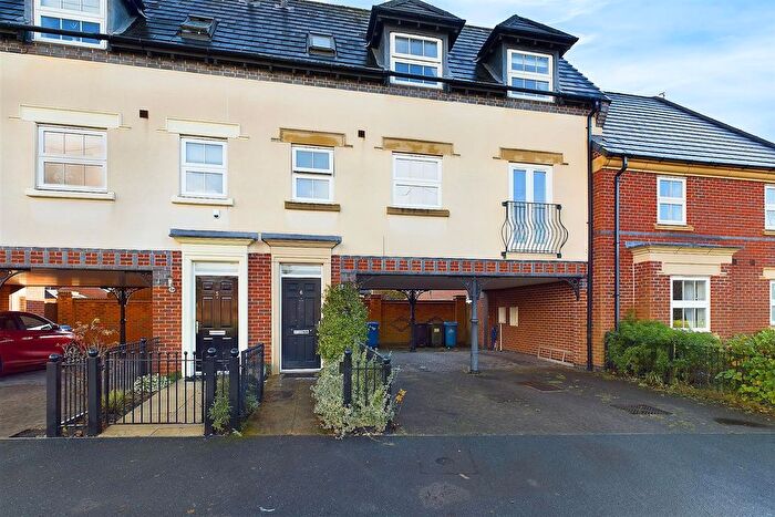 2 Bedroom Town House To Rent In Stalbridge Drive, Sandymoor, Runcorn, WA7
