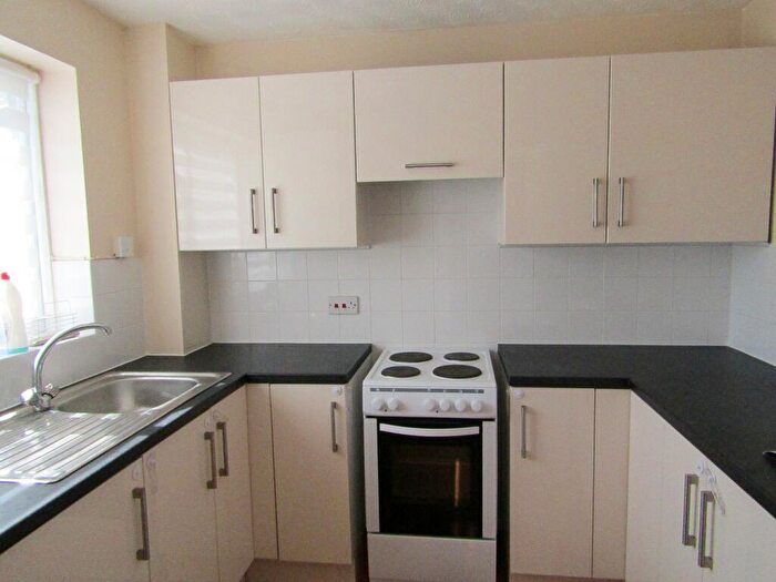 2 Bedroom Terraced House To Rent In Holdenby Close, Retford, DN22