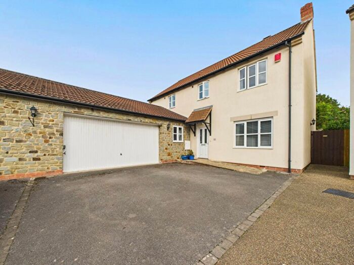 4 Bedroom Detached House For Sale In Uphill Road South, Weston-Super-Mare, BS23