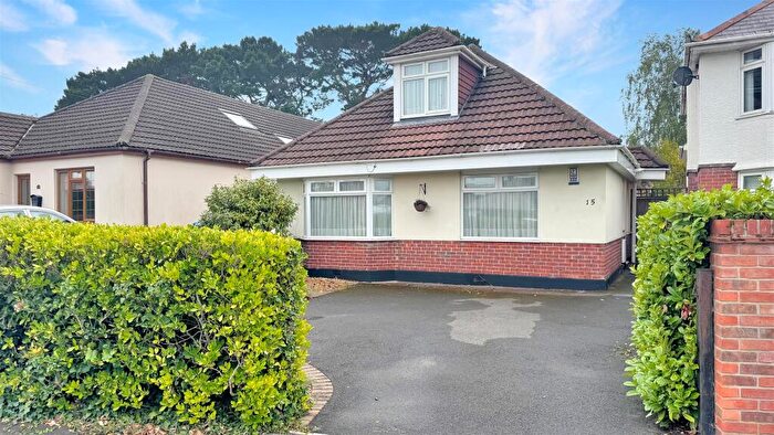 4 Bedroom Detached Bungalow To Rent In Sopers Lane, Poole, BH17
