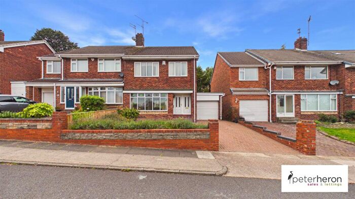 3 Bedroom Semi Detached House For Sale In Highside Drive, Humbledon Hill, Sunderland, SR3