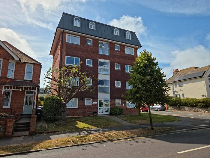 1 Bedroom Flat To Rent In Victoria Drive, Eastbourne, East Sussex, BN20