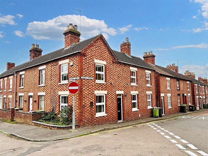 2 Bedroom Semi-Detached House For Sale In Thrift Street, Wollaston, NN29