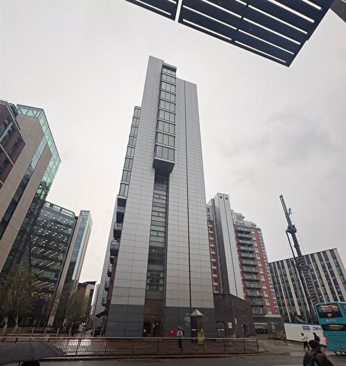 2 Bedroom Apartment For Sale In Wellington Street, Leeds, LS1