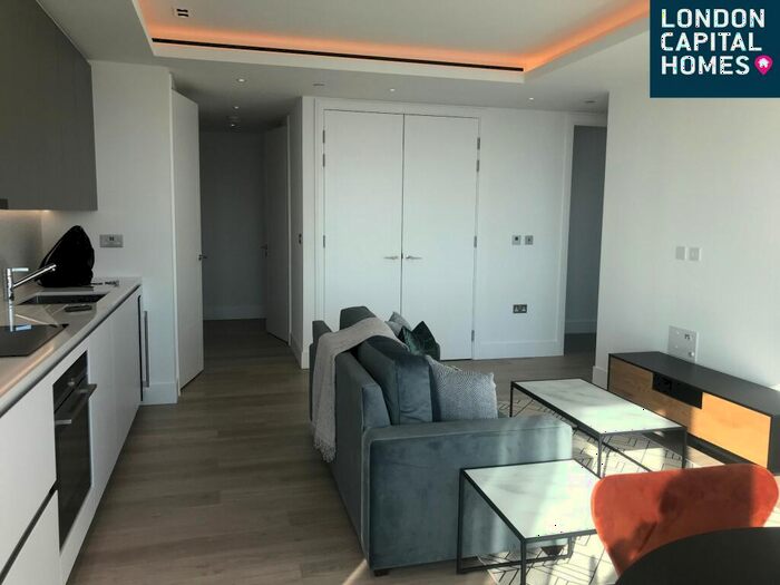 2 Bedroom Apartment To Rent In Carrara Tower Bollinder Place London, EC1V