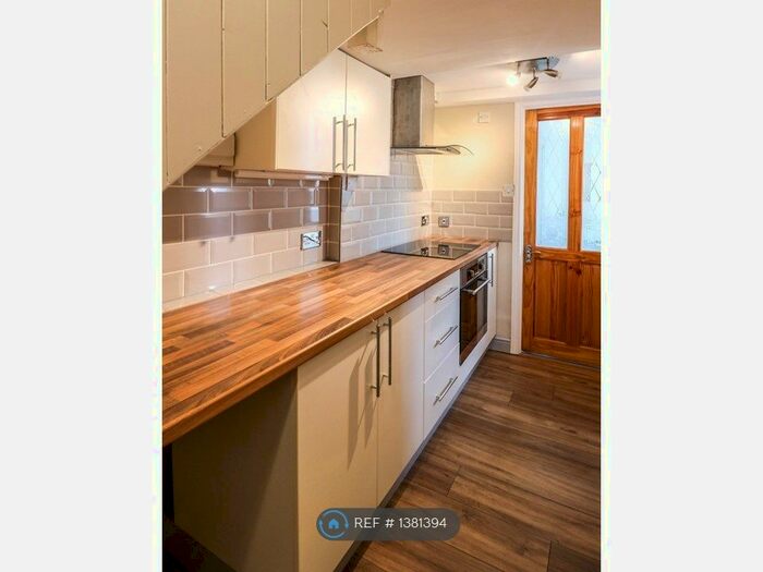 1 Bedroom Flat To Rent In Grafton Street, Brighton, BN2