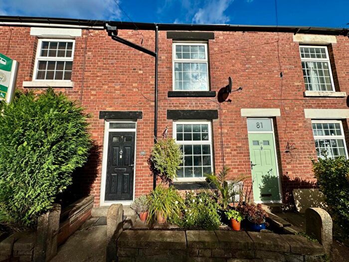 2 Bedroom House To Rent In Buxton Road, Disley, SK12