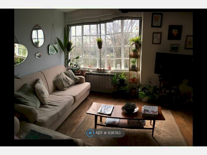 1 Bedroom Flat To Rent In Millbrook Road East, Southampton, SO15