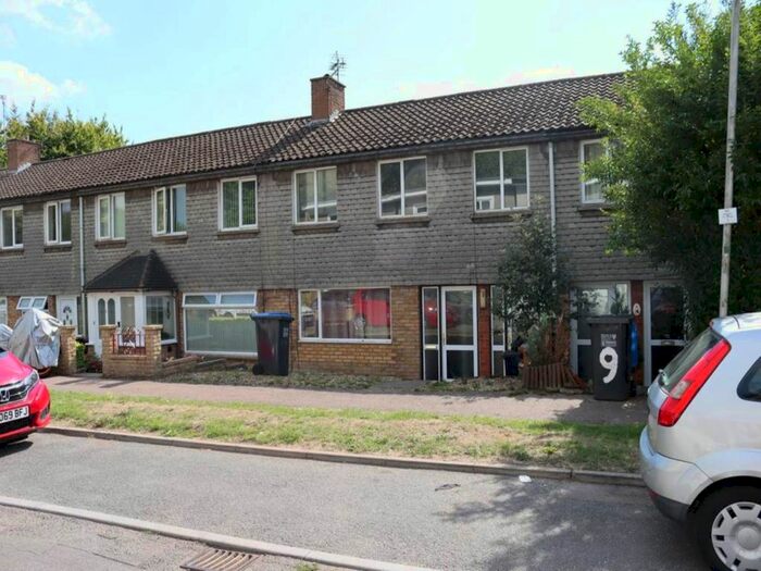 3 Bedroom Property To Rent In Furzen Crescent, Hatfield, Hertfordshire, AL10