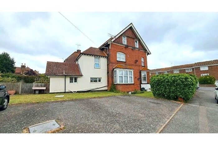 2 Bedroom Apartment For Sale In Westgate Bay Avenue, Westgate-on-Sea, Kent, CT8