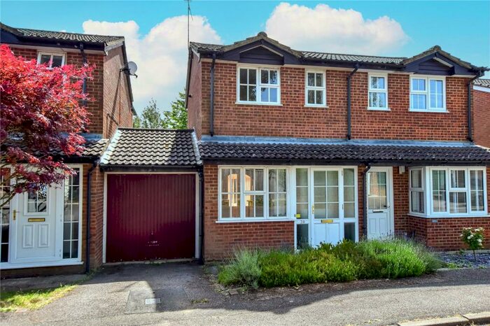 1 Bedroom Semi-Detached House To Rent In Black Acre Close, Amersham, HP7