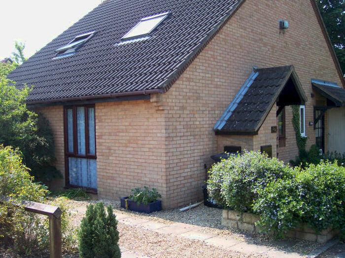 1 Bedroom Terraced House To Rent In Thorney Leys, Witney, Oxon, OX28