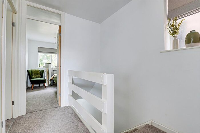 3 Bedroom End Terrace House For Sale In Sobers Gardens, Arnold, Nottinghamshire, NG5