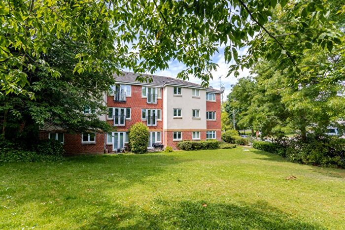 2 Bedroom Flat For Sale In Hume Way, Ruislip, HA4