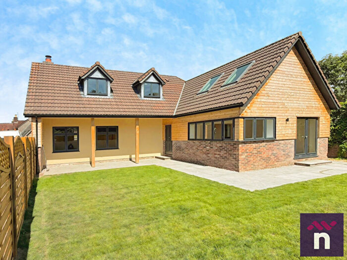 4 Bedroom Detached House To Rent In West Street, Warminster, BA12