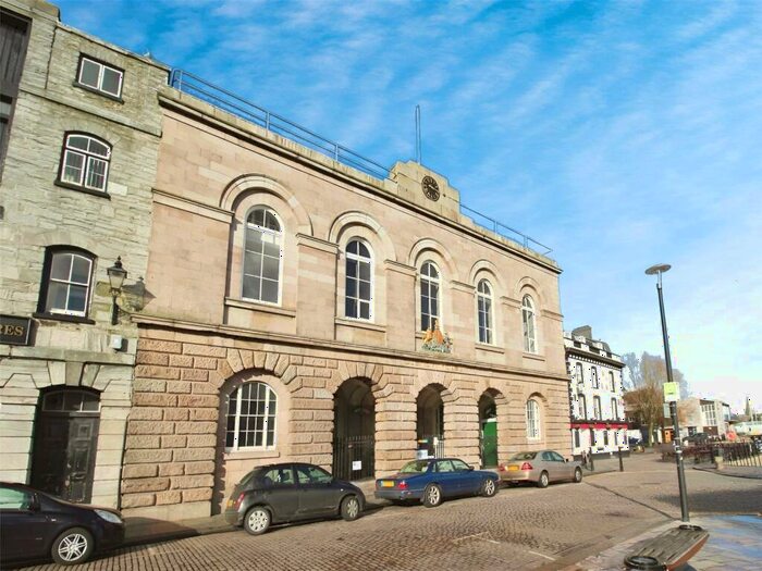 2 Bedroom Flat To Rent In Vauxhall Street, Plymouth, Devon, PL4