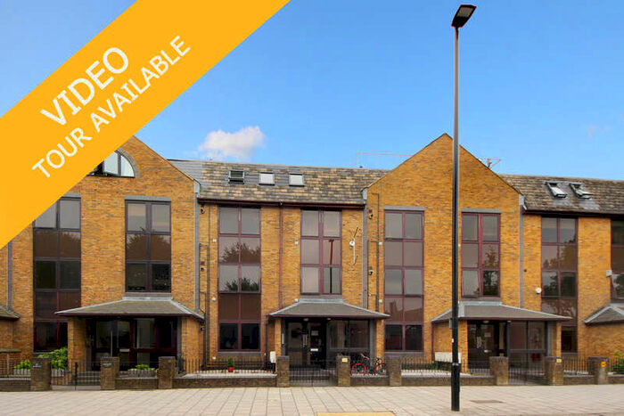 1 Bedroom Flat To Rent In Brazil Mill Court, TW7