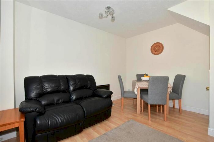 1 Bedroom End Of Terrace House For Sale In Lakemead, Ashford, Kent, TN23