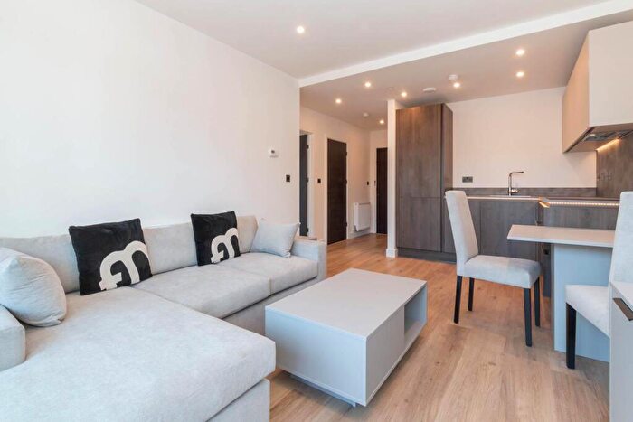 1 Bedroom Apartment To Rent In The Barker, Shadwell Street, B4