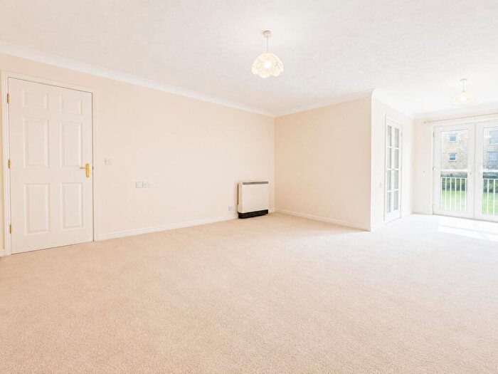 1 Bedroom Retirement Property To Rent In Beech Street, Bingley, BD16