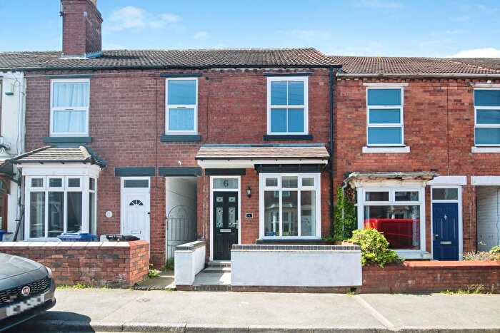 3 Bedroom Terraced House For Sale In Kings Road, Sedgley, Dudley, DY3