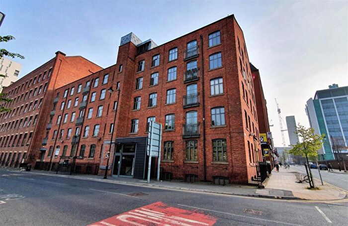 2 Bedroom Apartment To Rent In Cambridge Mill, Cambridge Street, M1