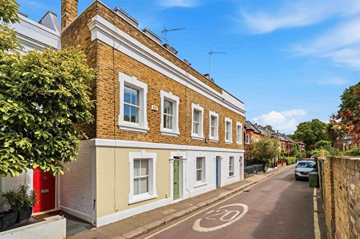4 Bedroom Terraced House For Sale In Novello Street, Fulham, SW6