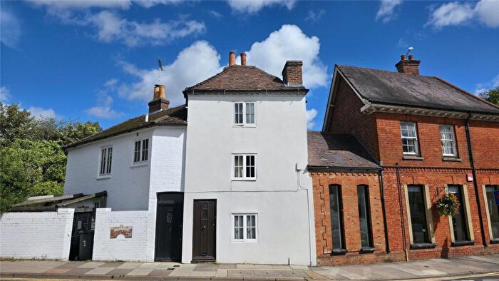 2 Bedroom Terraced House To Rent In Bridge Square, Farnham, Surrey, GU9
