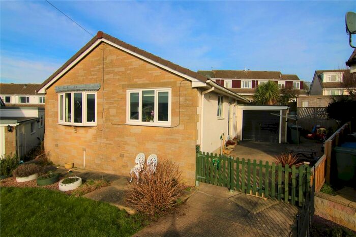 3 Bedroom Bungalow For Sale In Lowfield Crescent, Silsden, BD20