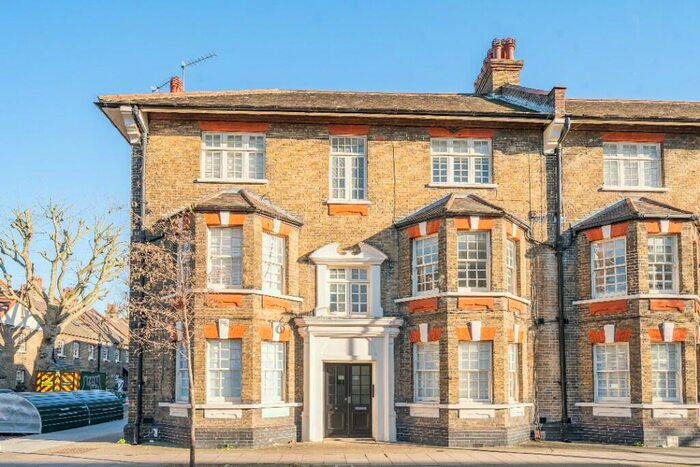 2 Bedroom Terraced House To Rent In Portland Street, London, SE17