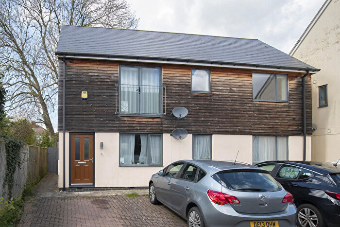 2 Bedroom Apartment To Rent In Ashtree Mews, Cheltenham, GL51