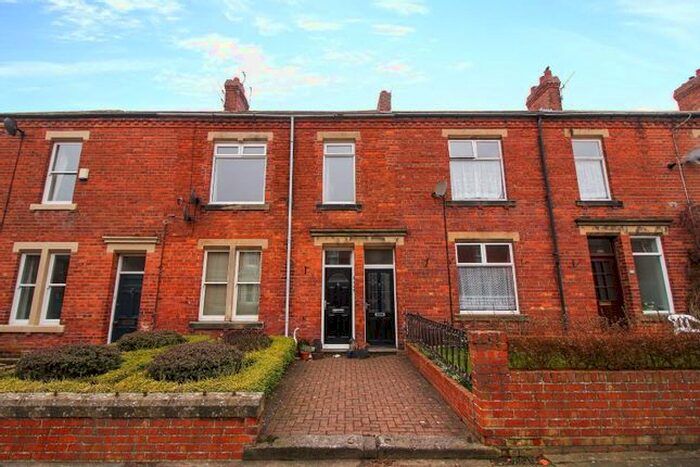 2 Bedroom Flat To Rent In Olympia Gardens, Morpeth, NE61