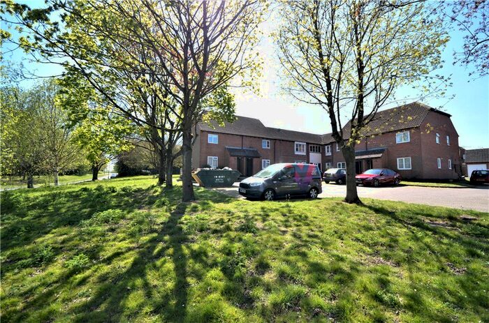 Studio To Rent In Rosehip Way, Lychpit, RG24