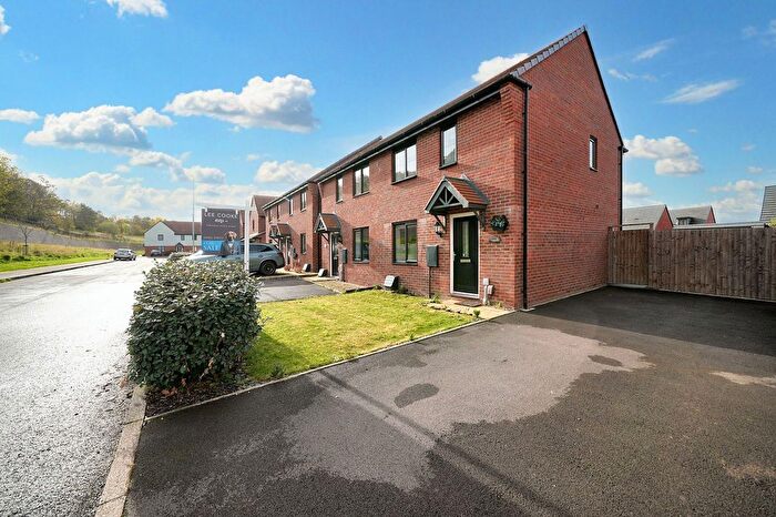2 Bedroom Semi-Detached House For Sale In Maxfield Crescent, Newdale, Lawley, Telford, TF3